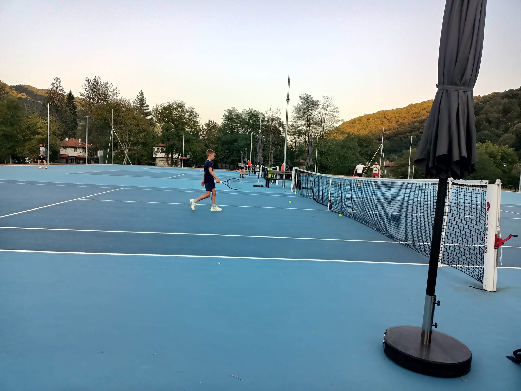 ТК Бели Осъм - Троян